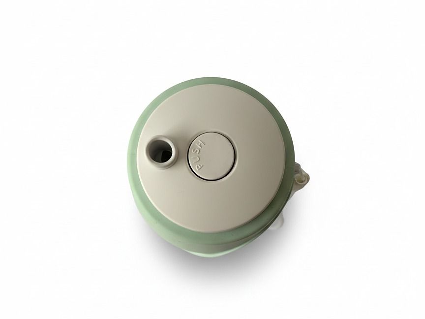 Bebedero y comedero portatil | Vert Emeraude